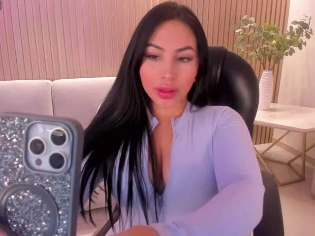 JuliettaJoness – webcam model profile photo Image 5