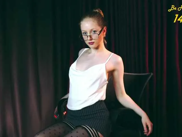 AdaNash – webcam model profile photo Image 13