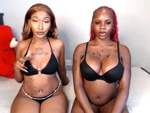 AveryRhodes – webcam model profile photo Image 7