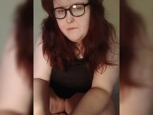 HornyGirlH – webcam model profile photo Image 6