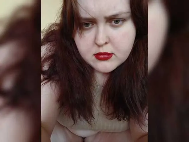 HornyGirlH – webcam model profile photo Image 9