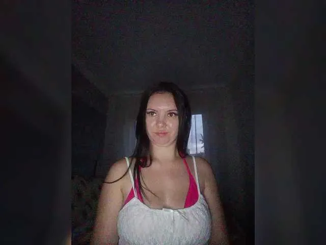 ErzabelLew – webcam model profile photo Image 10