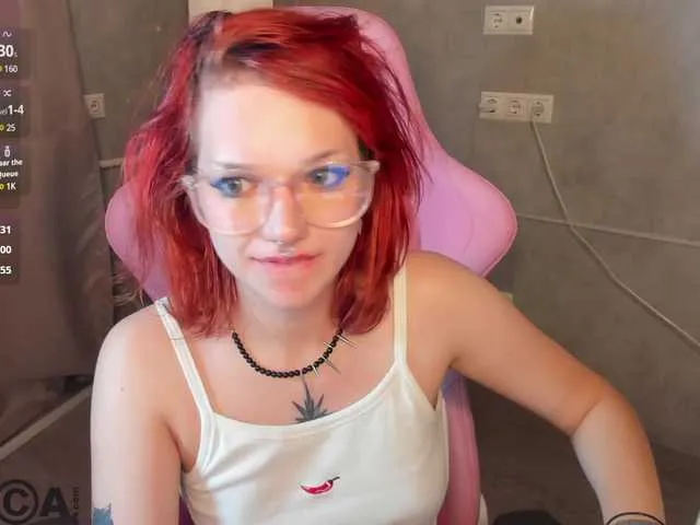 Vicky – webcam model profile photo Image 5