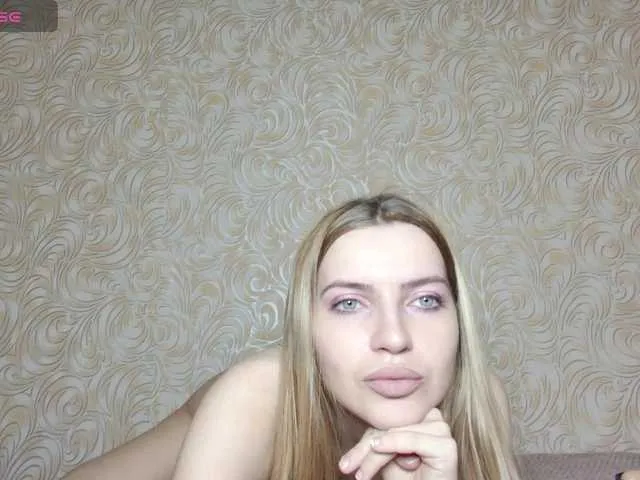 MonicaRosy Image 3