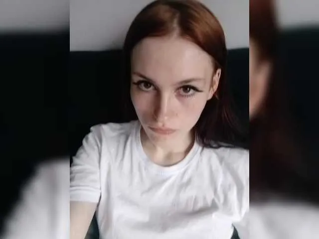 Kenzie – webcam model profile photo Image 10