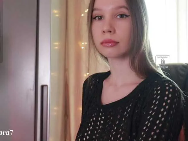 is-amelia – webcam model profile photo Image 13