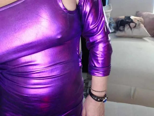 Myrnasexxx – webcam model profile photo