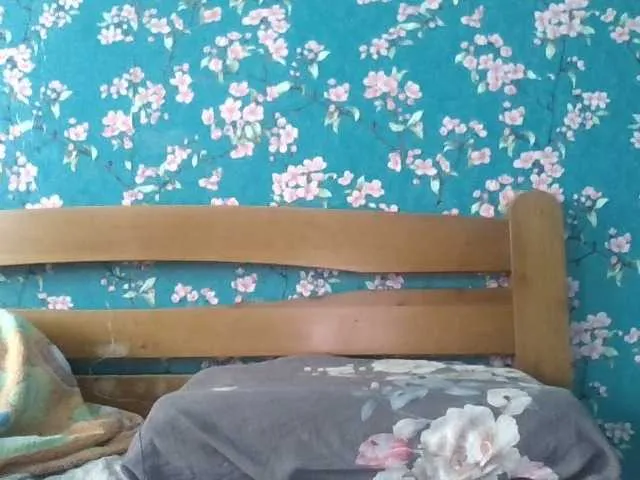 Gia – webcam model profile photo Image 7