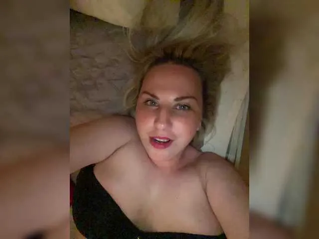 _Alice_1 – webcam model profile photo Image 10