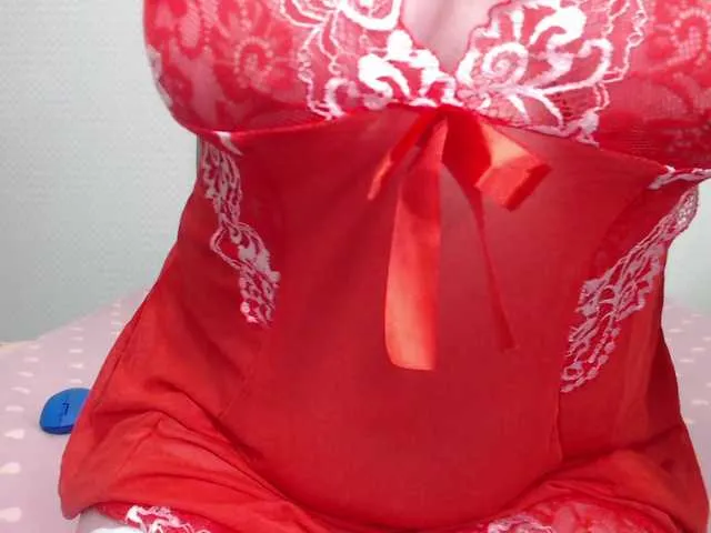 MyLittlegi – webcam model profile photo Image 7