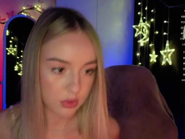 riri__nyan_o0 – webcam model profile photo Image 19