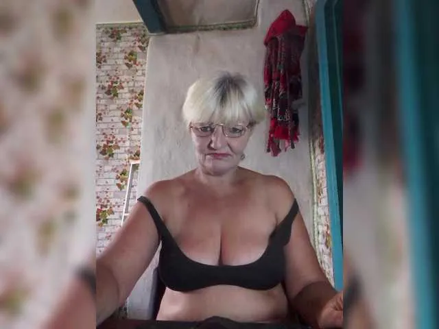ClaireThonpsom – webcam model profile photo Image 15