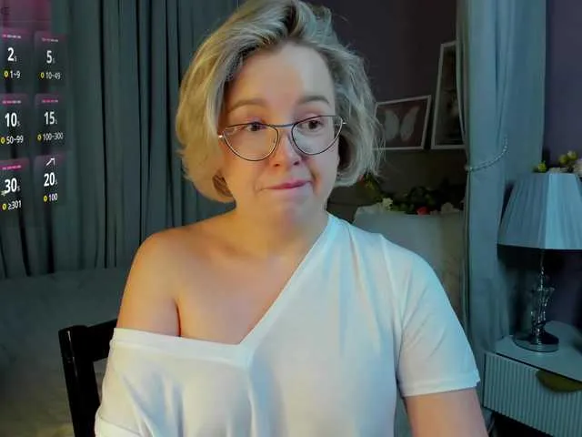 Masya1996 – webcam model profile photo Image 8