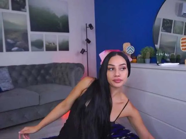 AlessaMiller – webcam model profile photo Image 5