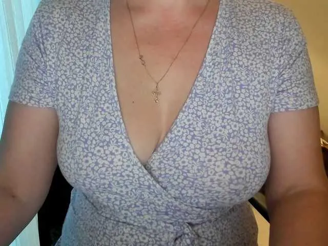 FayeFlame – webcam model profile photo Image 7