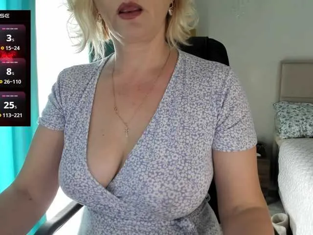 FayeFlame – webcam model profile photo Image 8