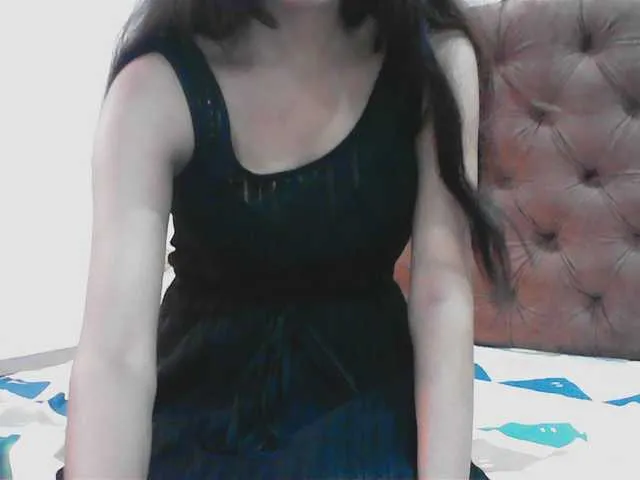 Awesomelusty – webcam model profile photo Image 17