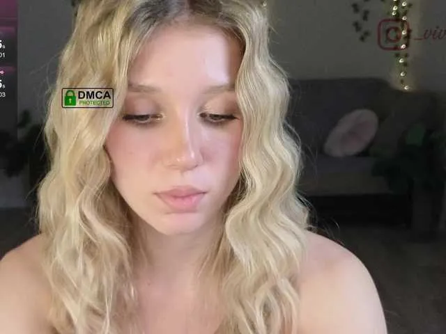 EsmeBrowm – webcam model profile photo Image 19