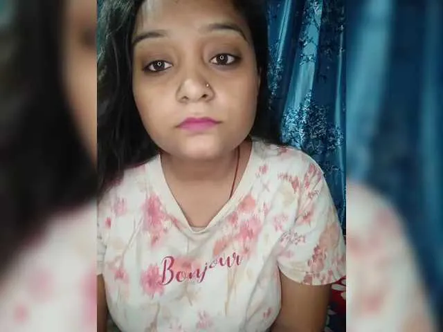 Jane – webcam model profile photo Image 2