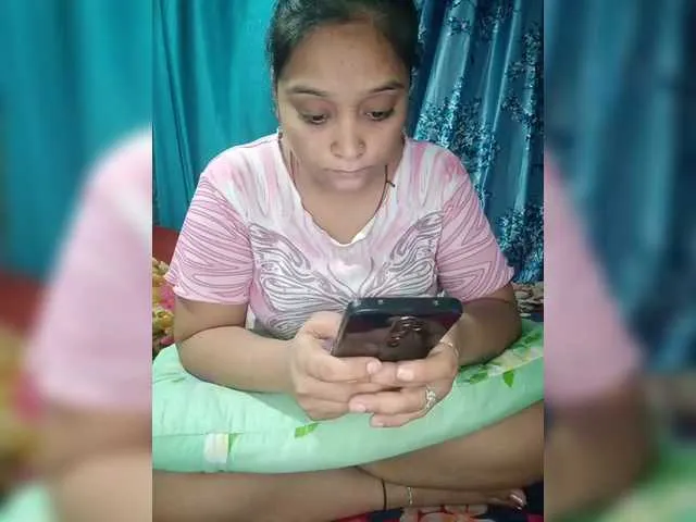 Jane – webcam model profile photo Image 4