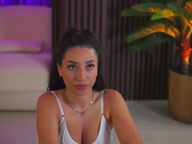 JordanXo – webcam model profile photo Image 5