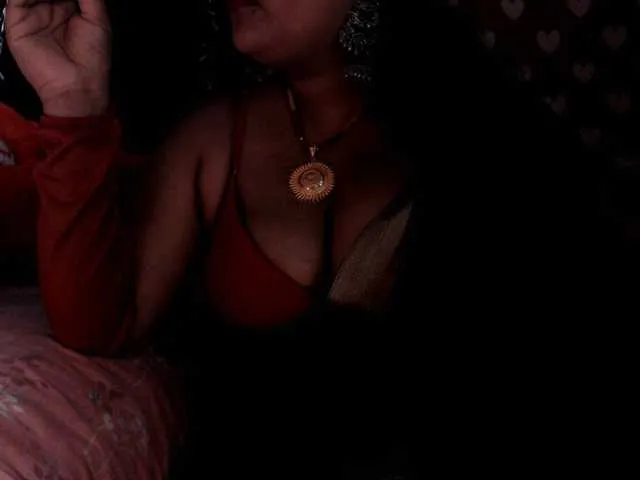 MadisonCrush – webcam model profile photo Image 2