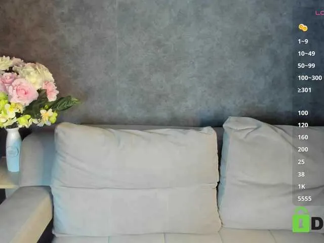 Gerda-and-Kai – webcam model profile photo Image 10