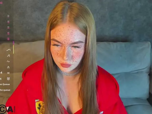 Gerda-and-Kai – webcam model profile photo Image 13