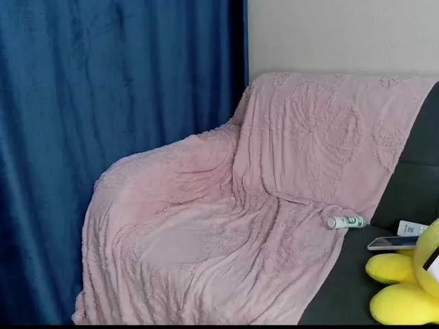 AngerlaMei – webcam model profile photo Image 12