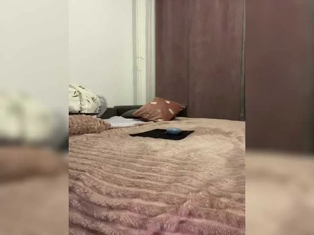 Kamila5555555 – webcam model profile photo Image 12