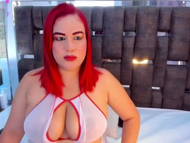 TattooGirlAlia – webcam model profile photo Image 4