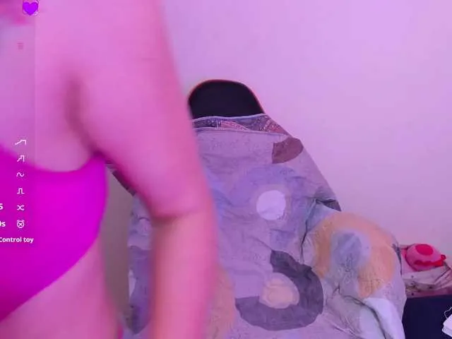 riri__nyan_o0 – webcam model profile photo Image 18