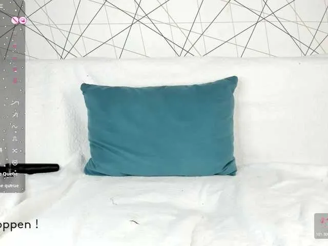 SpicyQueenX69 – webcam model profile photo Image 17