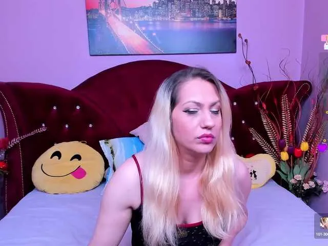 emma05 – webcam model profile photo Image 8