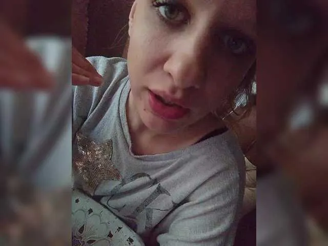 Nova-Lee – webcam model profile photo Image 17