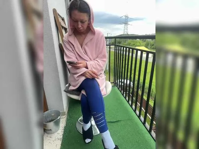 DaphneBecket – webcam model profile photo Image 3