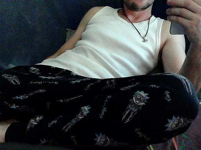 SarahLiberti – webcam model profile photo Image 3