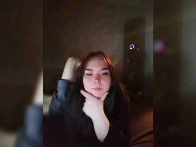 DaphneBecket – webcam model profile photo Image 2