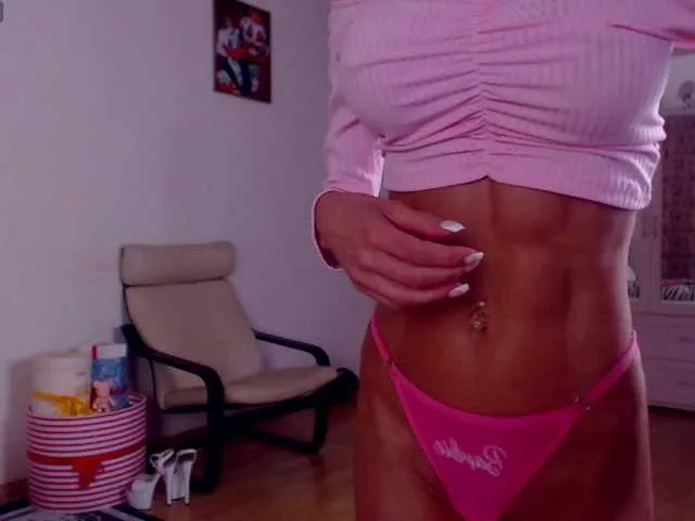 EllieParkeer – webcam model profile photo Image 19