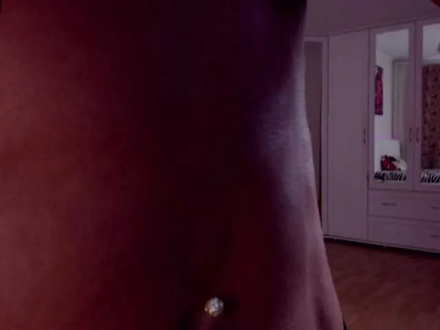 EllieParkeer – webcam model profile photo Image 6