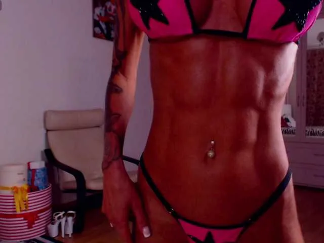 EllieParkeer – webcam model profile photo Image 8