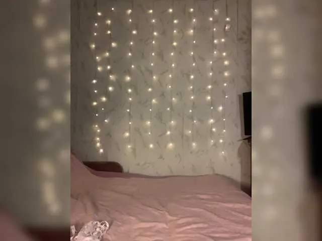 AyshaConnor – webcam model profile photo Image 19