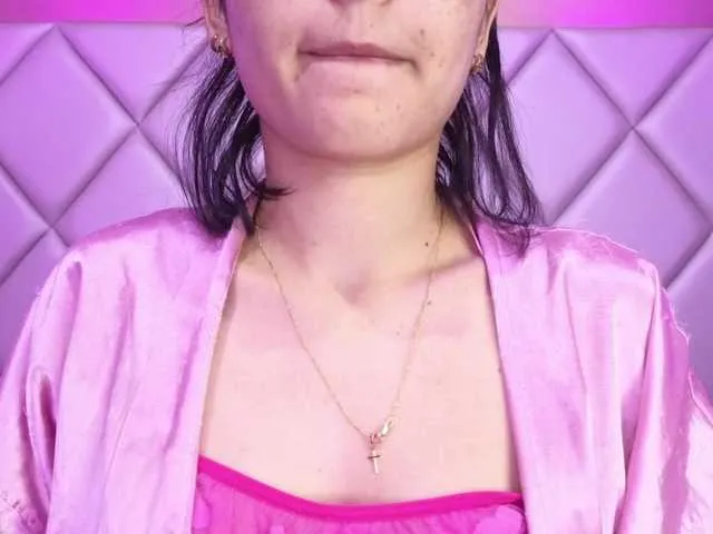 emma05 – webcam model profile photo Image 11
