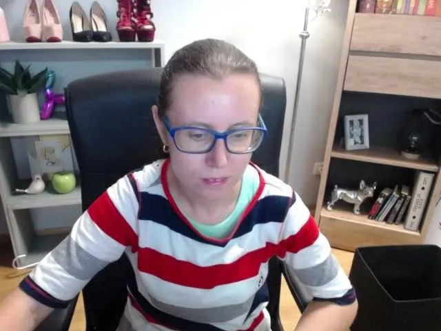 Kitty_Melodi – webcam model profile photo Image 14