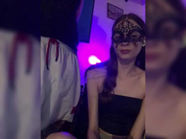 IvyStuart – webcam model profile photo Image 18