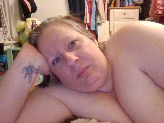 yangyang-777 – webcam model profile photo Image 14