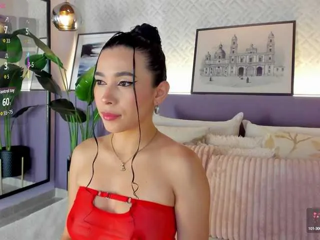 zoyarathore – webcam model profile photo Image 11