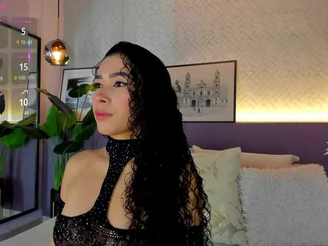 zoyarathore – webcam model profile photo Image 8