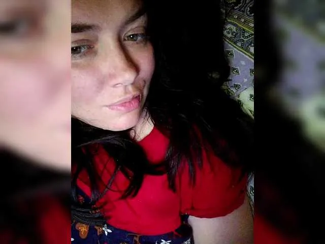 AnyaSin – webcam model profile photo Image 6