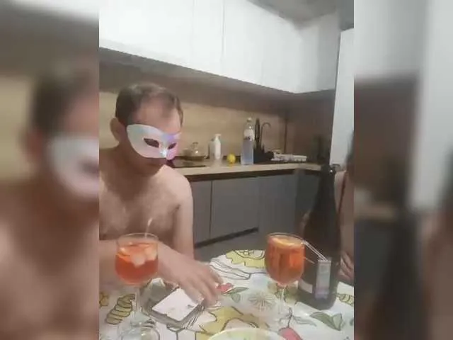 AmberJoulie – webcam model profile photo Image 9